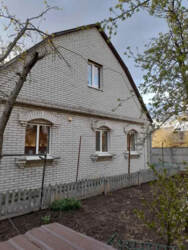 Продаж 2-х поверхового будинку вул. Борців за Незалежність (1-а Продольна) фото 1 Продаж 2-х поверхового будинку вул. Борців за Незалежність (1-а Продольна) фото 1