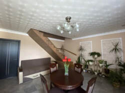 Продаж двох окремих будинків на одній земельній ділянці по вул.Чехова фото 8 Продаж двох окремих будинків на одній земельній ділянці по вул.Чехова фото 8