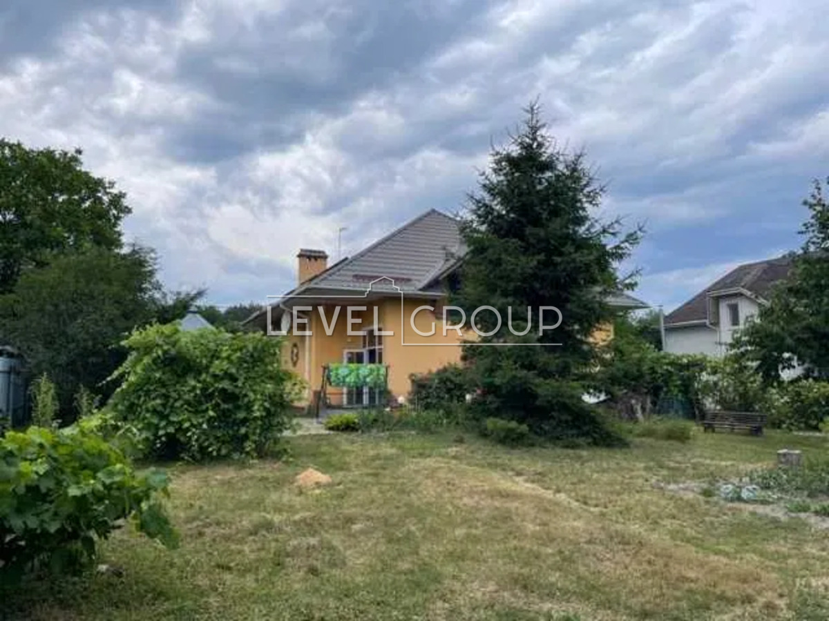 ������ ������� ���.������,���� ����������� � �� '����' �������� �. �������� (�. ³��-�������). ���� 1