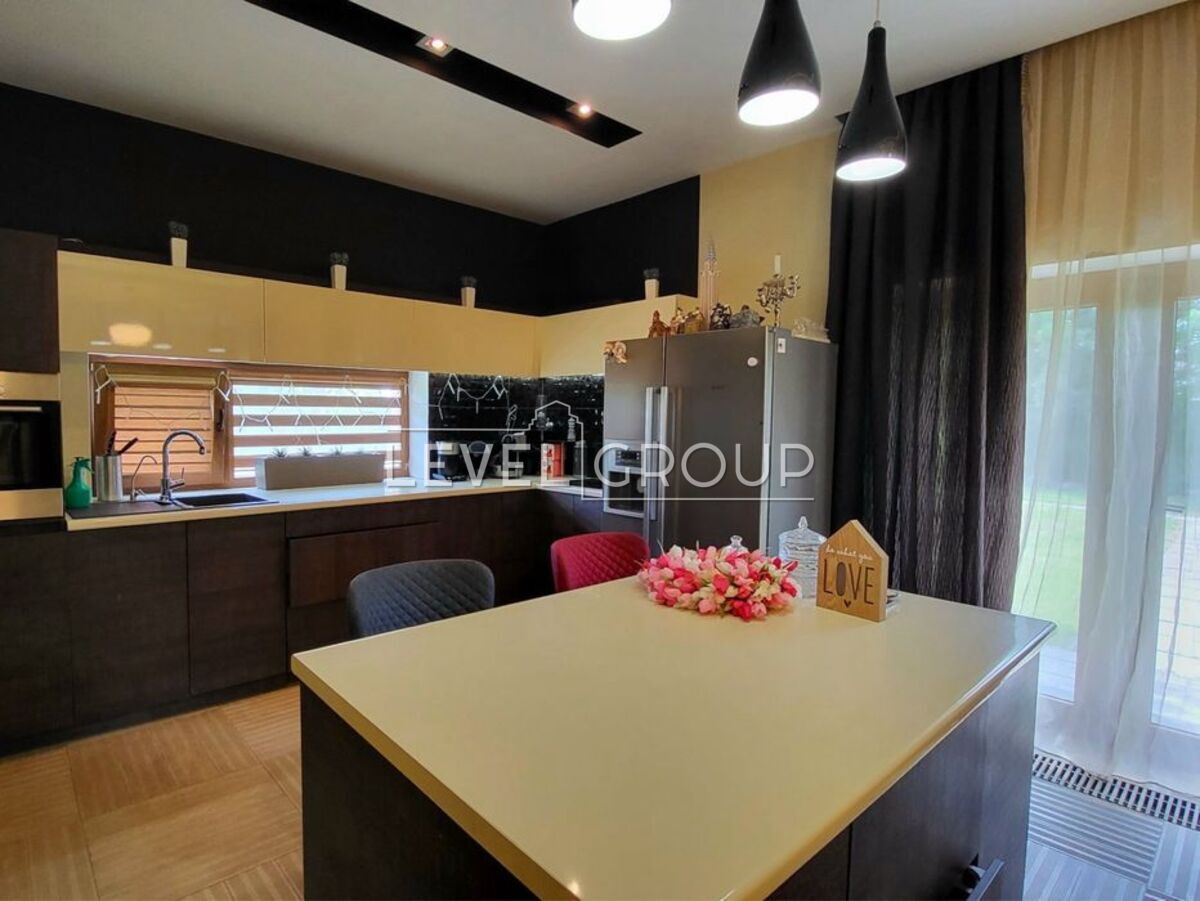 ������ ������� � �. �������, ������������� �����, ������� ������� ���� 1