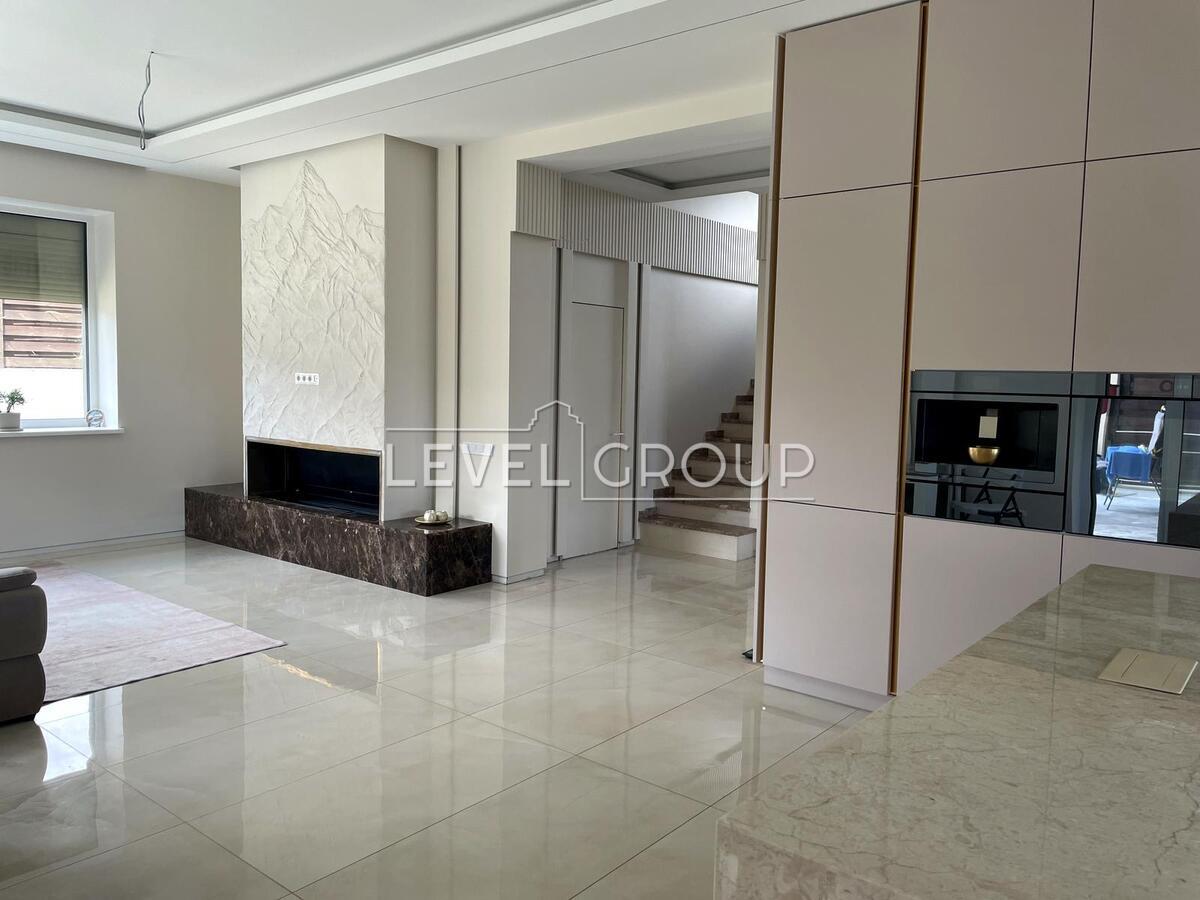 ������ ��������� ������� � �. ˳�����, ����������� ����� ���� 1