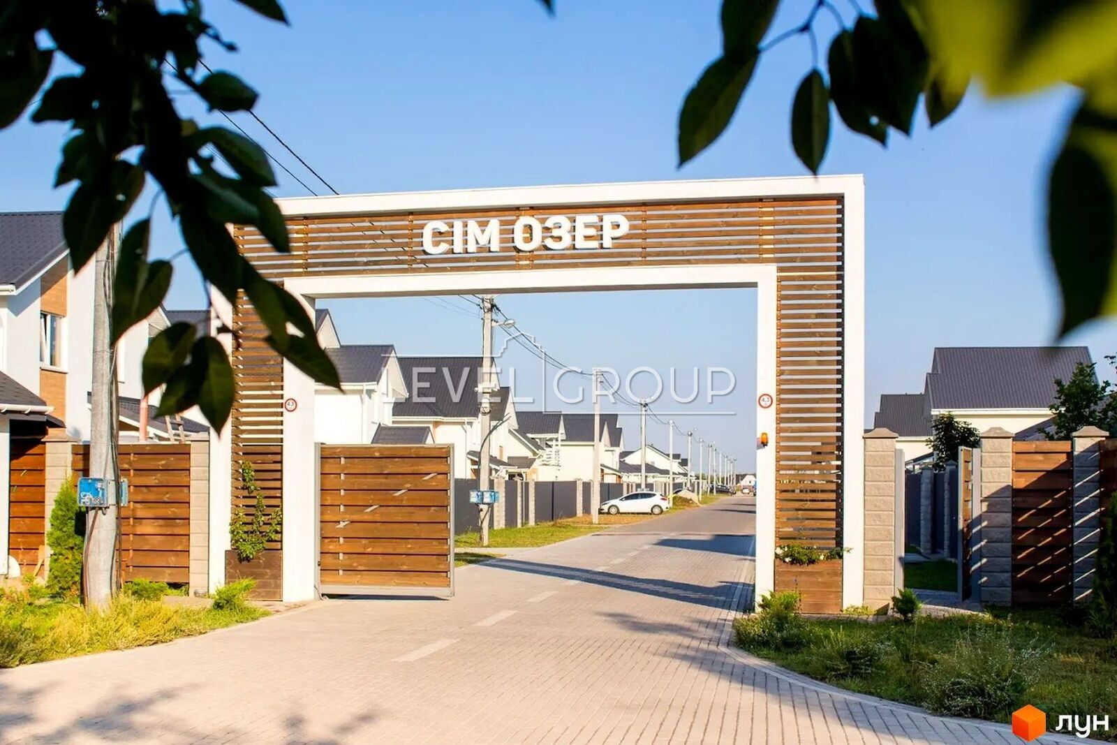 ��������� 2-���������� ������� � �� 'ѳ� ����' ���� 1