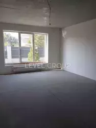 ����� 2 ���������� ������� � �������, ������ 8 �����. ���� 22