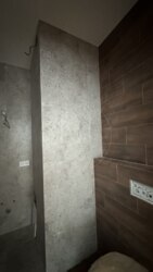 Country Townhouse .    24