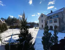 Будинок біля озера та лісу на початку Іванковичів фото 1 Будинок біля озера та лісу на початку Іванковичів фото 1