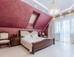 ������ 2 ����������� ������� � �������� � ������� �� 7 �����, 220 ��. �, 7 �����, �� ���. ������ 6 ���� 3