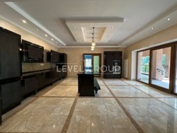 Продаж шикарної резиденції! 36 соток. СПА, кінотеатр і інше! фото 6 Продаж шикарної резиденції! 36 соток. СПА, кінотеатр і інше! фото 6