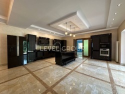 Продаж шикарної резиденції! 36 соток. СПА, кінотеатр і інше! фото 8 Продаж шикарної резиденції! 36 соток. СПА, кінотеатр і інше! фото 8