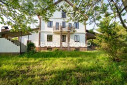 Продаж капітального будинку 380 м² у селі Креничі фото 2 Продаж капітального будинку 380 м² у селі Креничі фото 2