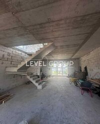 ������ 2 ����������� �������� � ������� �� 3 �����, 150 �2, 4 ������, �� ���. 54-� ������ ���� 14