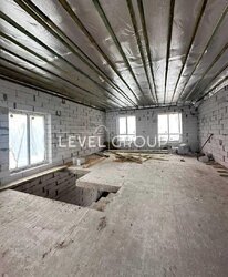 ������ 2 ����������� �������� � ������� �� 3 �����, 150 �2, 4 ������, �� ���. 54-� ������ ���� 13