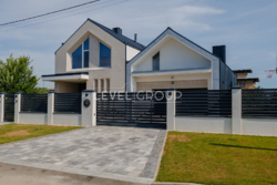     .˳ 4- (300 ) ĳ 15    2