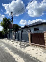 с.Підгірці - 1поверховий будинок (126 кв) та гараж 28 кв ( загальна площа 154кв).Ділянка 10 соток. фото 4 с.Підгірці - 1поверховий будинок (126 кв) та гараж 28 кв ( загальна площа 154кв).Ділянка 10 соток. фото 4