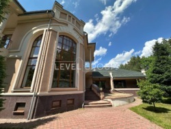 Продаж шикарної резиденції! 36 соток. СПА, кінотеатр і інше! фото 21 Продаж шикарної резиденції! 36 соток. СПА, кінотеатр і інше! фото 21