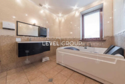 ������ �������, ����������, ����������, ���. ����������, 57-�, ����� ��. ������ �������� ���� 7