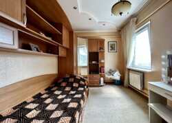 ������, ���������������. ������������ - 2 ������� (�������� � ���������) + ����� ������� �� 12-�� ������: ���� 17