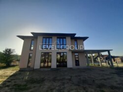 �������, ���. ������, , ������ ������� 270 �2 �������, ����������� �����. ���� 1