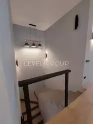           5,6   17
