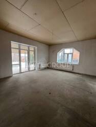 ����� �������, ��������, 350�2 � ������ 61�2, 15����� ���� 10