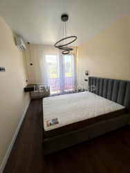 �. �����, 10 �� �� ����, 15�� �� ��� Respublika Park. ���� 11