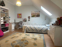 ������� 220 ��.�., 17,2 �����, ���������, ���. ����������� ���� 15