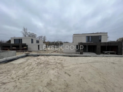 Продаж нового будинку в містечку в Кончі-Заспі в містечку з виходом на річку Козинка. фото 16 Продаж нового будинку в містечку в Кончі-Заспі в містечку з виходом на річку Козинка. фото 16