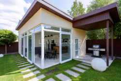           'Grand Villas.  7
