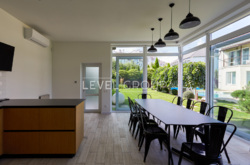           'Grand Villas.  9