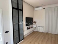 Продаж будинку на Осокорках за адресою Садова 119 фото 15 Продаж будинку на Осокорках за адресою Садова 119 фото 15