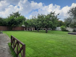 ������ �������� ������� $420ext{ �}^2$ � �������� �� ������ � �. ��������� (13 �� �� ����) ���� 2