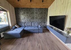    , . , ,   BARNHAUS  2024 .  30