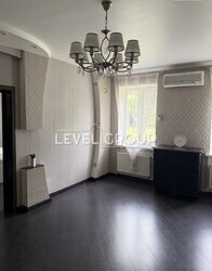 Продаж 2 поверхового будинку з гаражем і ділянкою на 30 соток фото 15 Продаж 2 поверхового будинку з гаражем і ділянкою на 30 соток фото 15