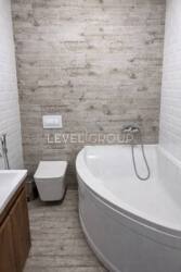 ���������������� �������� 170 �² � ���������� �������: 6 �����, ������ � ������� �� ������� ��� ���� ���� 11