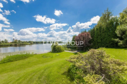 Сучасний будинок у стилі Hi-Tech з виходом на Дніпро фото 4 Сучасний будинок у стилі Hi-Tech з виходом на Дніпро фото 4