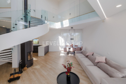     .˳ 4- (300 ) ĳ 15    9