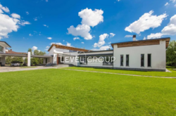 Сучасний будинок у стилі Hi-Tech з виходом на Дніпро фото 5 Сучасний будинок у стилі Hi-Tech з виходом на Дніпро фото 5