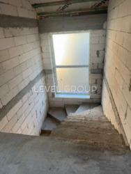 ������� �����, ���. ����� ³����� 195 000 $ ���� 7