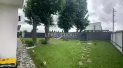      ! !  !  4