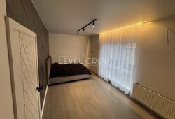 Київ, Осокорки, вул. Святищенська, КМ Осокор фото 7 Київ, Осокорки, вул. Святищенська, КМ Осокор фото 7