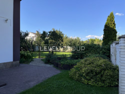  2        11 , 230 . , 5   16