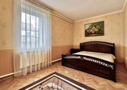 ������, ���������������. ������������ - 2 ������� (�������� � ���������) + ����� ������� �� 12-�� ������: ���� 28