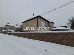 Продаж будинку з великим ангаром | 100 м від Кільцевої | Софіївська Борщагівка фото 5 Продаж будинку з великим ангаром | 100 м від Кільцевої | Софіївська Борщагівка фото 5