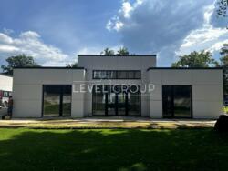 У селі Лісники, в престижній преміальній локації, пропонується на продаж чудовий будинок з ділянкою фото 3 У селі Лісники, в престижній преміальній локації, пропонується на продаж чудовий будинок з ділянкою фото 3