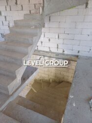   3    1562     34