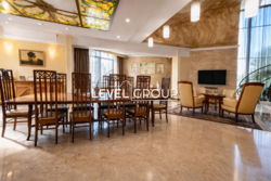 ������ 3 ����������� ������� ������� � ������� �� 45 �����, 700 ��. �, 5 �����, �� ������������ ���� 5