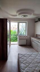 ������ ������� � �. �����, �������� ���., 1-� ���� 8