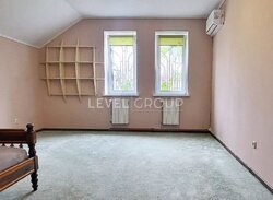 Двоповерховий будинок, Київ, Печерський, вул. Товарна, 21 фото 26 Двоповерховий будинок, Київ, Печерський, вул. Товарна, 21 фото 26