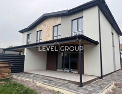 ������ 2 ����������� �������� � ������� �� 3 �����, 150 �2, 4 ������, �� ���. 54-� ������ ���� 10