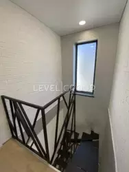     ! !  7