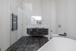     .˳ 4- (300 ) ĳ 15    18